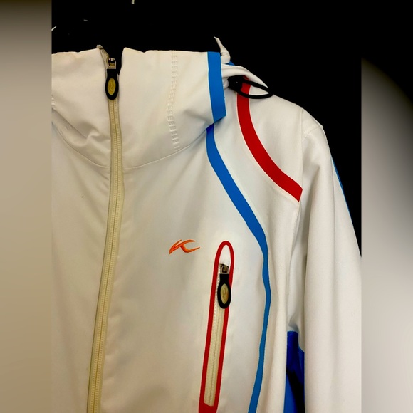 KJUS- women’s luxury ski jacket - Picture 3 of 10